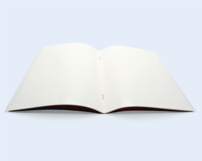 見開き　中綴じシール帳（A5）