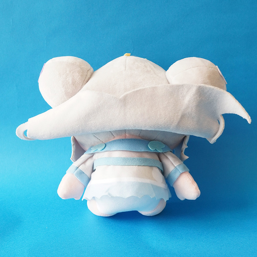 詩羽しう　髪の毛をめくった背中