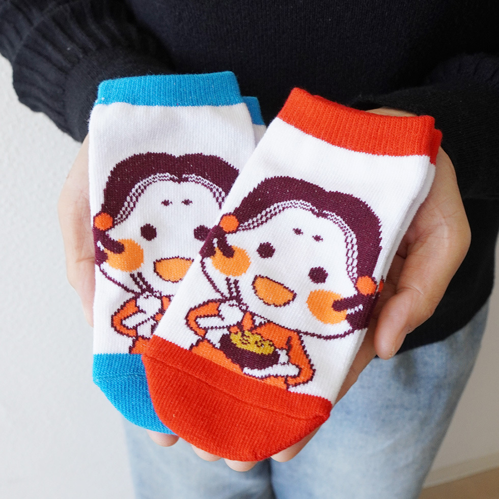 靴下2種類　身体の前