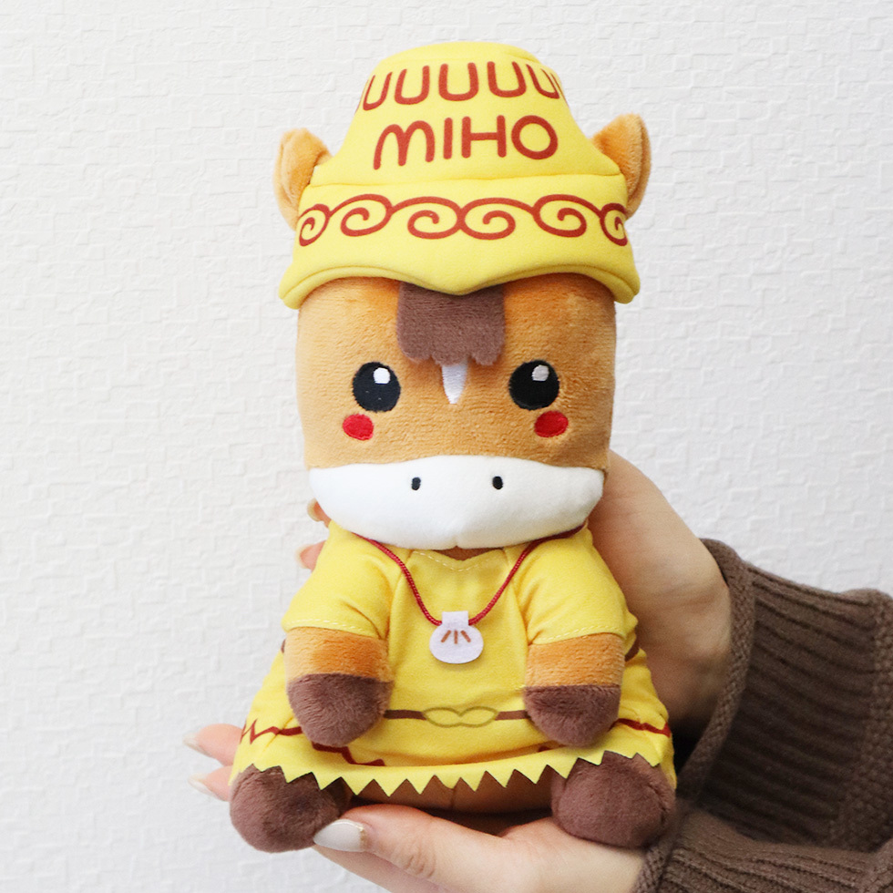 みほーす 20cm　手の上