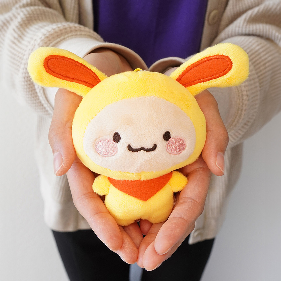 じゃんけんちゃん 両手の上