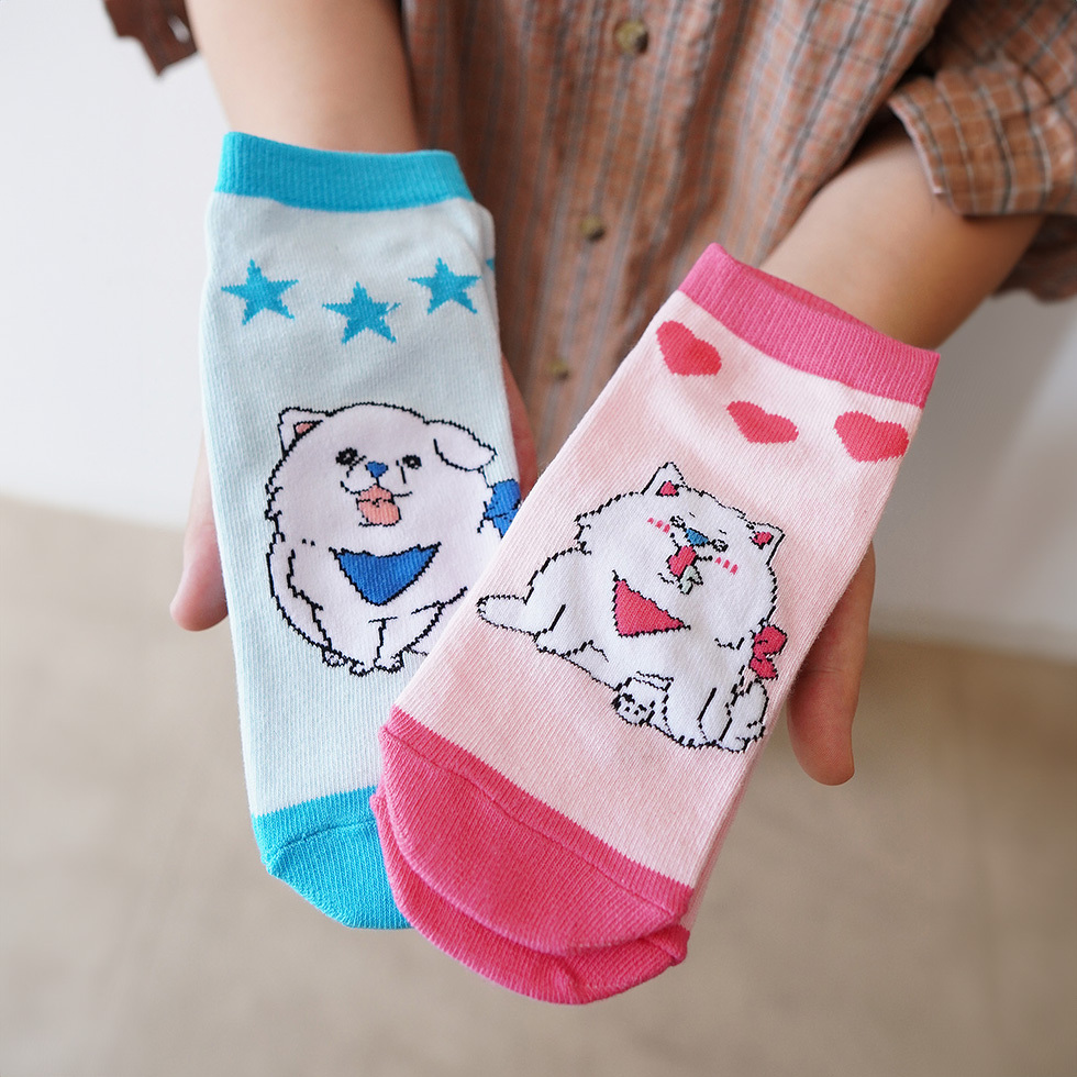 メンズレディース　両手の上