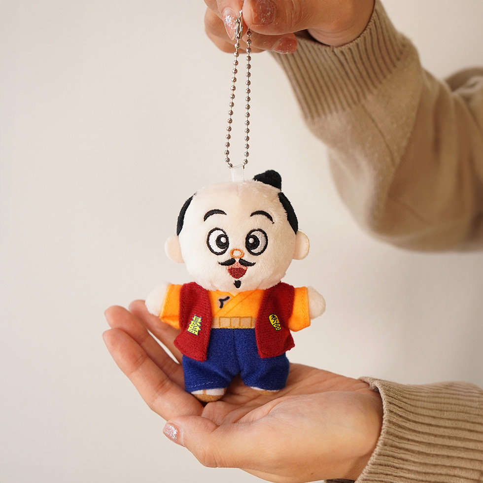 ボールチェーン付き　手の上