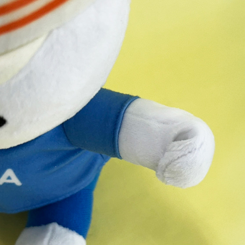 きんくま 手アップ