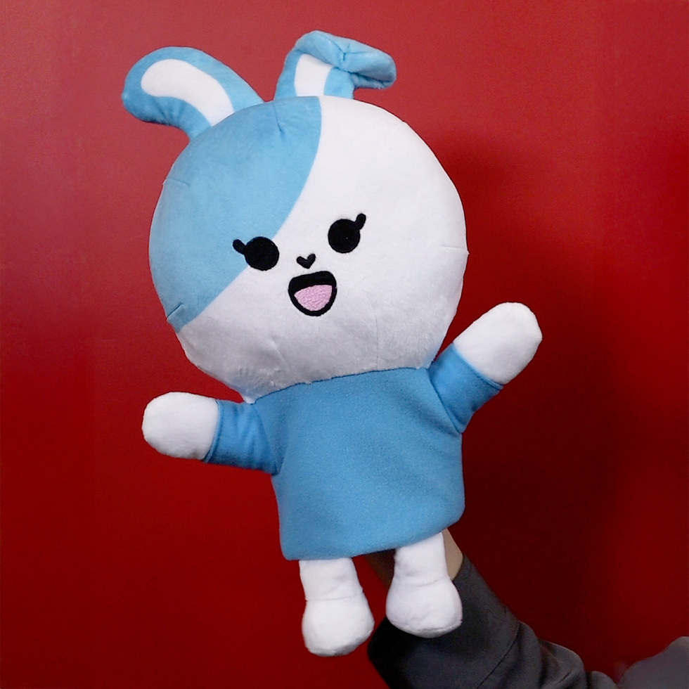 パペット使用時 両手広げるラフィット