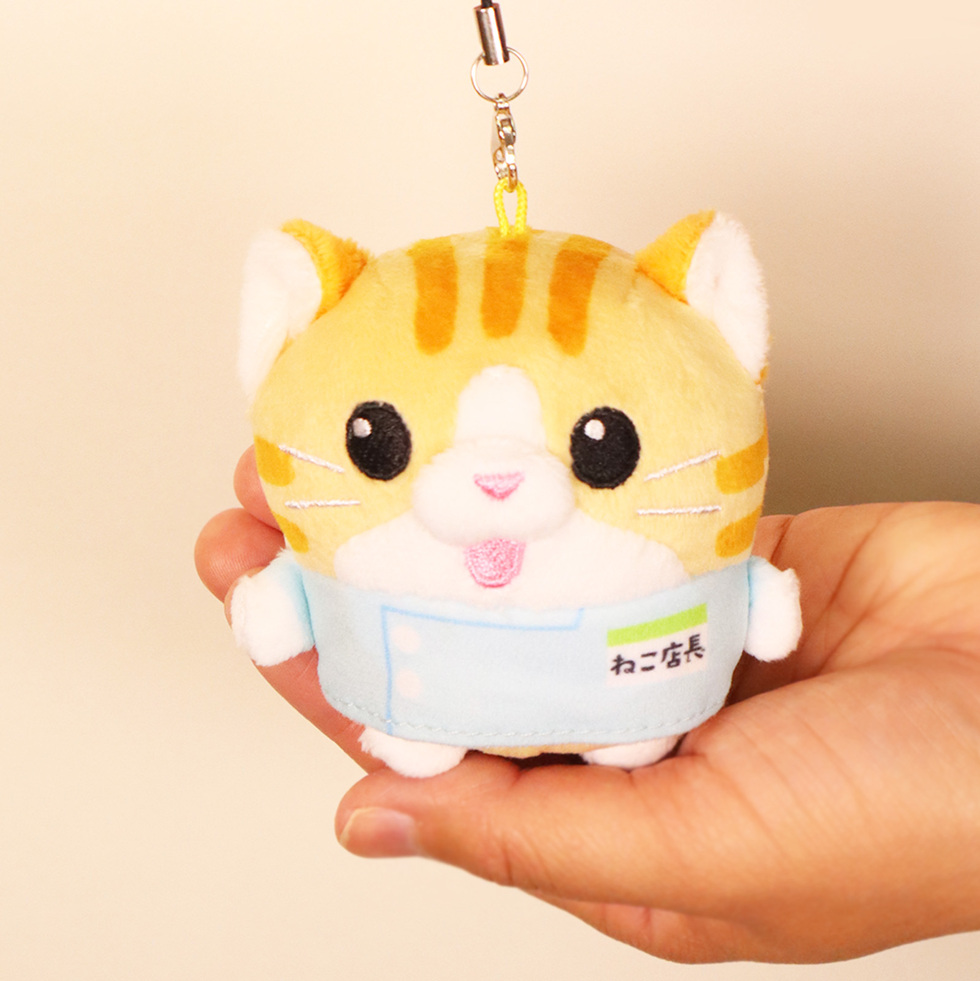 ねこ店長 10cmミニぬいぐるみ 手の上