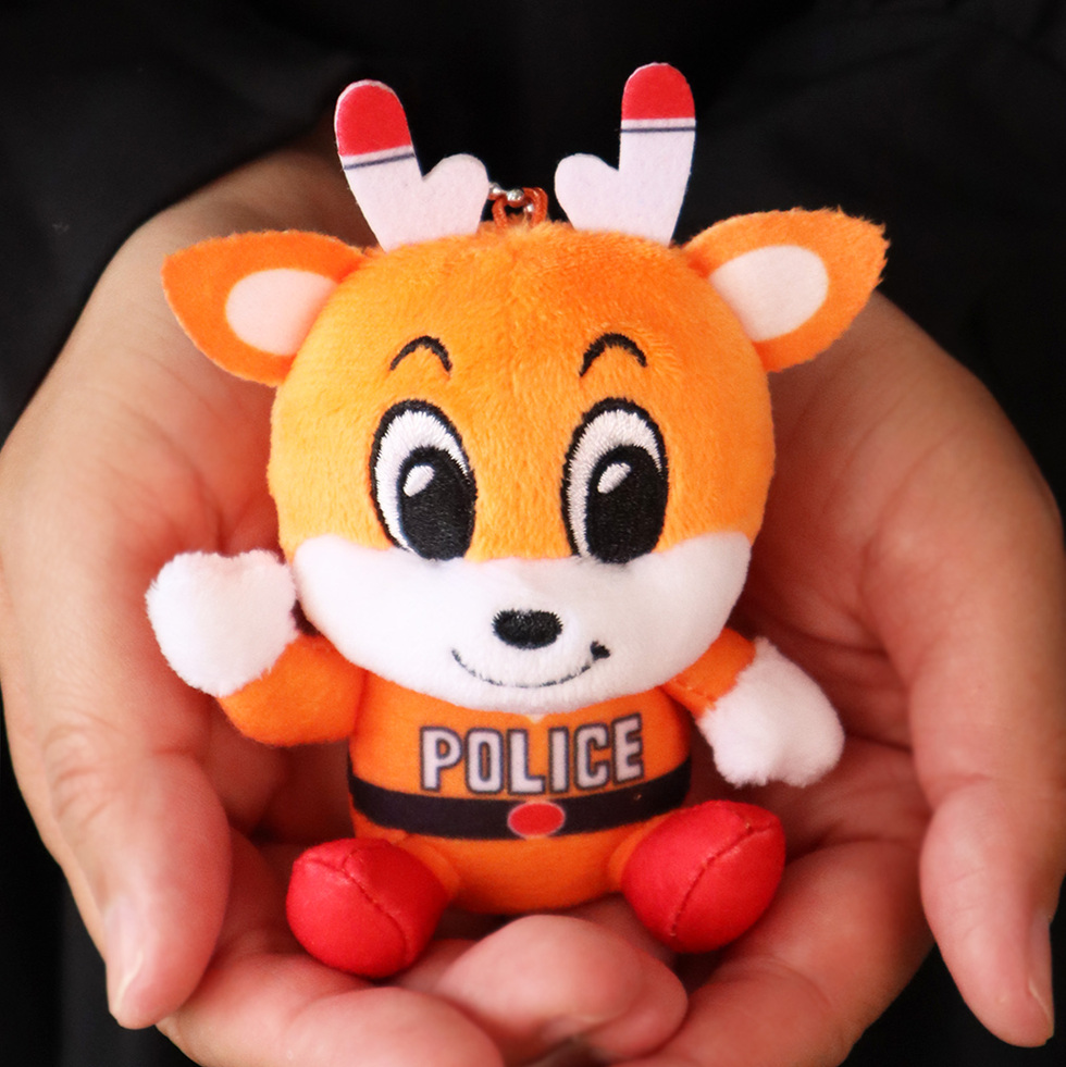 ナポくん　両手の上