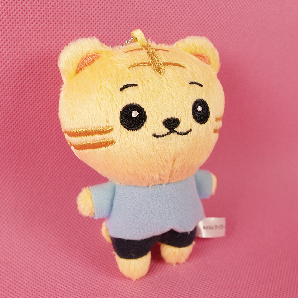 とらのすけ 10cmミニぬいぐるみ 斜め右