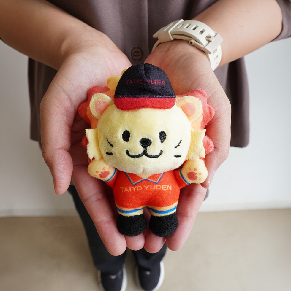 ソルフィーちゃん 10cmミニぬいぐるみ 両手持ち