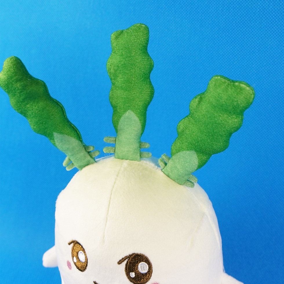 しららん 20cmぬいぐるみ　葉っぱアップ