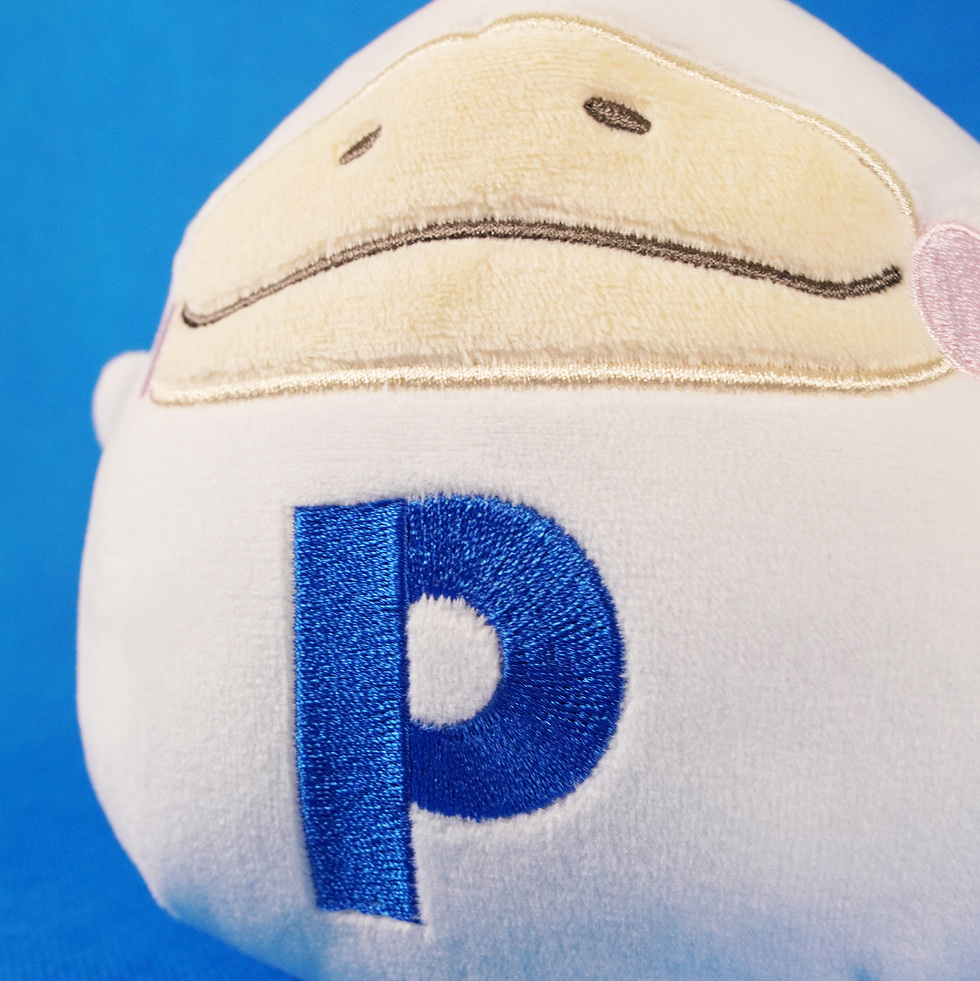 Pちゃん 15cmぬいぐるみ　アップ